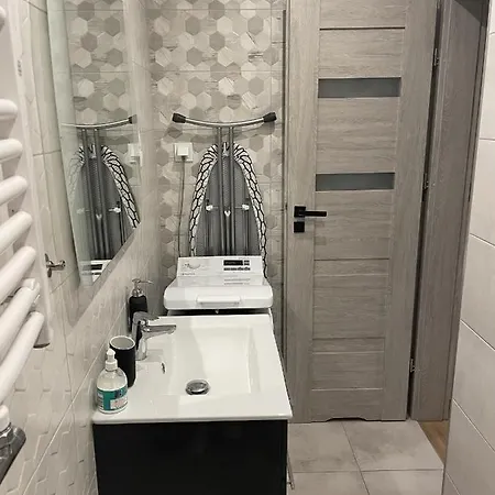 Modern For Couples Centre Of By Renters Πόζναν
