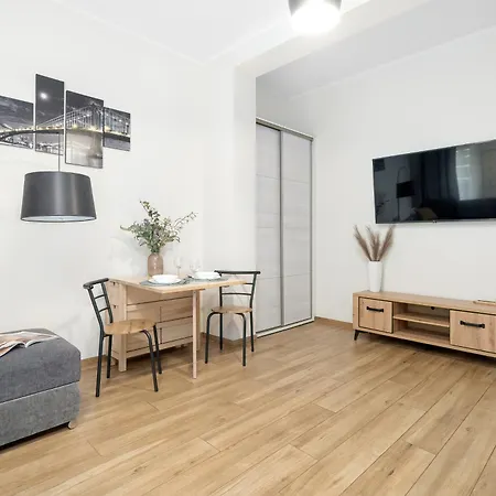 Διαμέρισμα Modern For Couples Centre Of By Renters Πόζναν
